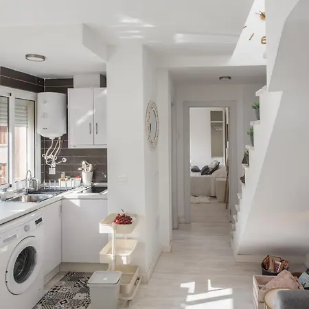 Elegant Duplex P/3 In With Terrace And Wifi Lejlighed *